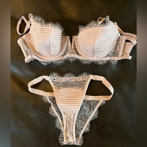 Powder pink lace lingerie set